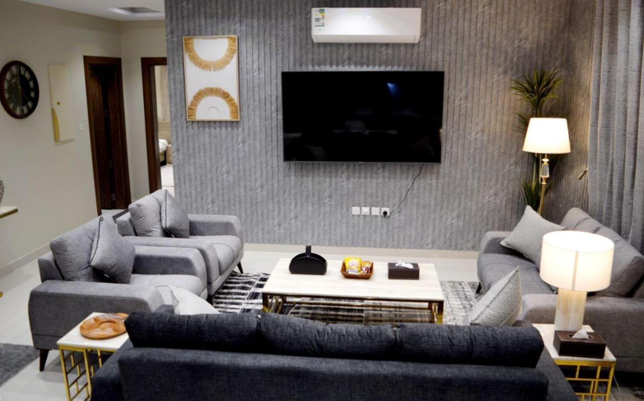 الشقق الفاخرة Modern Apartments Of 3 Bedrooms 5 Minutes To Haram Medina Luaran gambar